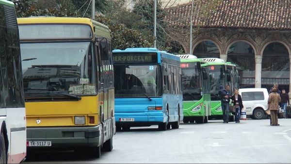 Alarmi i transportit publik