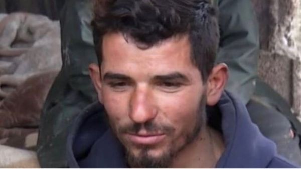 Arrestohet i riu në Kamëz pasi goditi me tullë efektiven e policisë