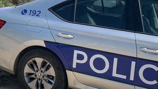 Katër persona në mbajtje për keqpërdorim në testin e patentës
