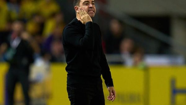 Xavi Hernandez emerohet trajner i ri i Holandes