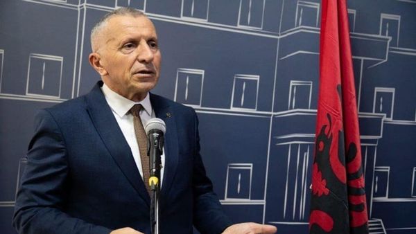 Shaip Kamberi shton se “bota serbe” po materializohet para syve të botës