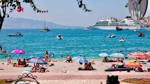 Plazhet publike rriten me 67 për qind dhe synojnë frenimin e abuzimeve