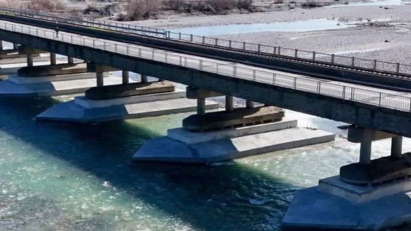 Kufizim për mjetet e rënda në urën e lumit Mat