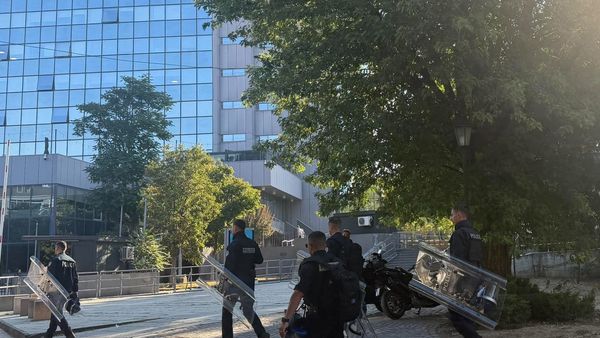 Forca të shtuara të Policisë te Qeveria