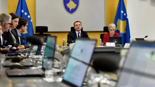 Qeveria miraton paketë projektligjesh për reformën në drejtësi dhe energji
