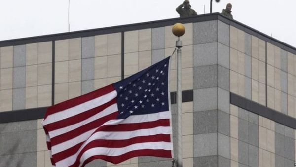 Ambasada amerikane shpreh gatishmërinë për bashkëpunim me institucionet