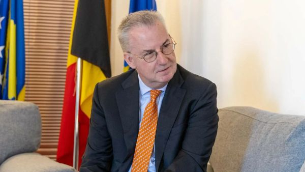 BE do të vijojë mbështetjen për Kosovën në integrim