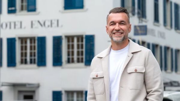 Shqiptari nga Kosova blen hotel historik në Zvicër