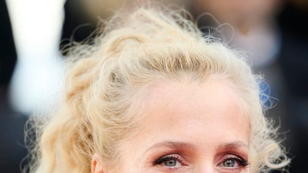Gillian Anderson zbulon hapur orientimin seksual