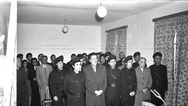 Dokumente CIA: Baza sovjetike në Shqipëri, Alia më pragmatik se Hoxha dhe misteri Shehu