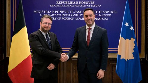 Konjufca mirëpret ambasadorin e ri belg në një takim njoftues