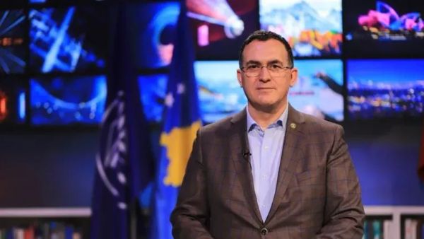 Rektori i UBT-së pjesë e platformës globale për paqen dhe arsimin