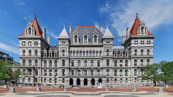 Shqiptaro-amerikanët nisin protestë para Qendrës së OKB-së në New York