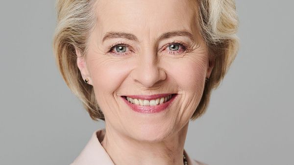 Von der Leyen anashkalon Serbinë dhe Bosnjën në turneun ballkanik