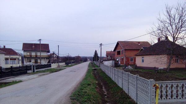Vuçiç njofton dorëheqjen për 27 shtator