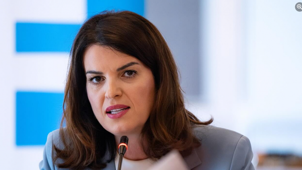 Albana Koçiu, zëvendëskryeministrja e Shqipërisë, reagoi për alarm-in e rremë të bombës në shkollën 'Emin Duraku' në Tiranë