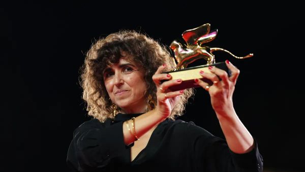 Luani i Artë shkon për "Woman Unknown" në Venecia