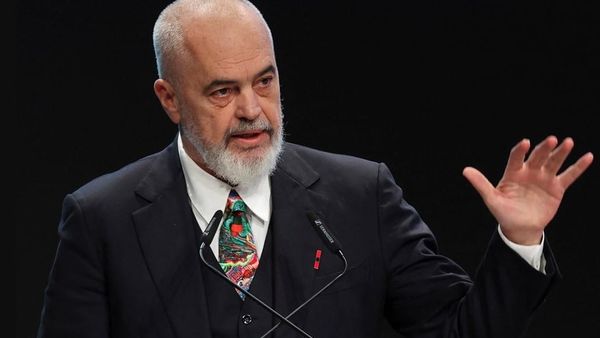 Rama për FAZ: Shqipëria nuk shitet, sfidat më bëjnë më të mirë