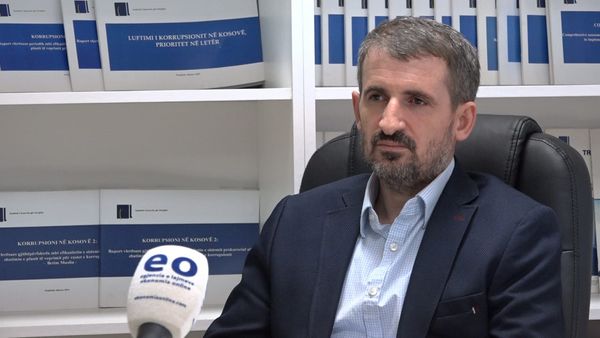 Miftaraj: Kuvendi s’u konstitua, Kurti e Haxhiu bënë shkelje të re kushtetuese