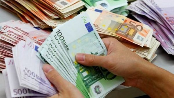 Shqiptarët shpenzojnë 29% të buxhetit të tyre për ushqime, gati trefishi i BE-së