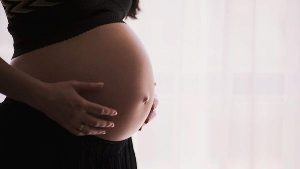 Mungon sistemi i organizuar i kujdesit për shëndetin mendor të nënave