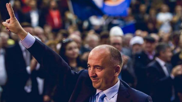 Muhaxheri përkrah deputetët e LDK-së që refuzojnë Sejdiun