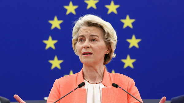 Von der Leyen dhe Costa: Pamjet nga varrimi i Mlladiqit ishin tronditëse