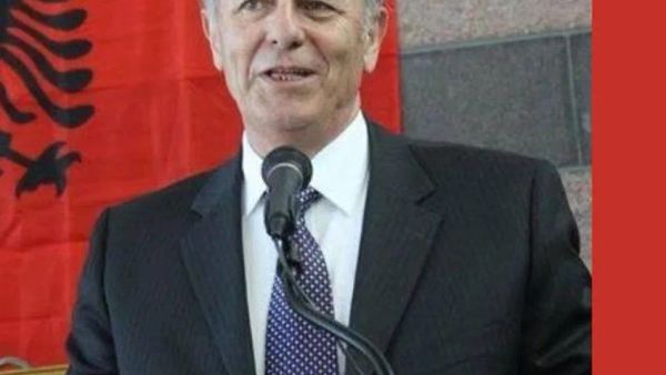 Ndërron jetë në moshën 82-vjeçare historiani Muharrem Dezhgiu