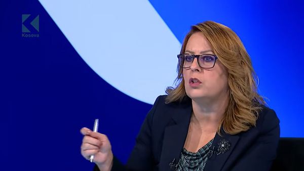 Hykmete Bajrami paralajmëron kandidaturë për kryetar të LDK-së nëse ka garë të hapur
