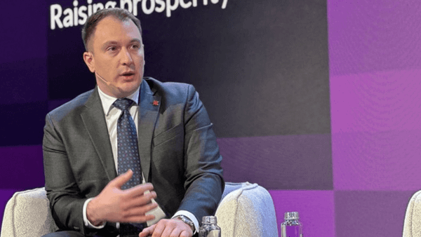 Aplikacioni “m-shërbime” gati për testim me letërnjoftim dhe patentë shoferi në telefon