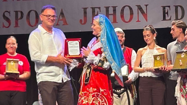 Qendra Kulturore Anamorava rrëmben çmime në festivalin Diaspora Jehon