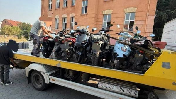 Policia sekuestron 14 motoçikleta dhe një trotinet në Prizren