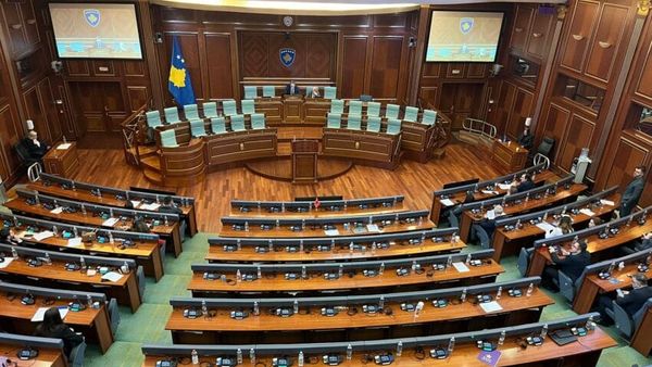 Kuvendi mblidhet në seancë plenare për Deklaratën e Speciales