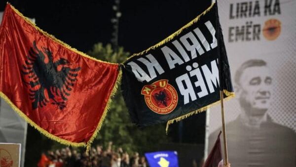 LKE fton bashkatdhetarët në protesta evropiane për vlerat e UÇK-së