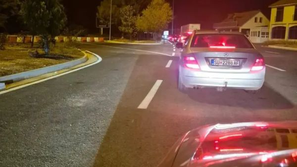 Sistemi One Stop Shop në Qafë Thanë funksional, por pritjet e gjata vazhdojnë
