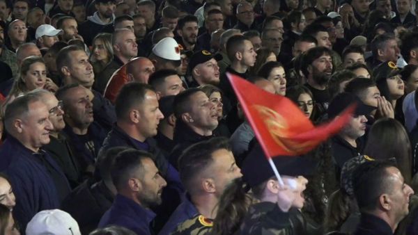 Iniciativa “Jo në emrin tim!” mban sonte protestën e pesëmbëdhjetë në Prishtinë