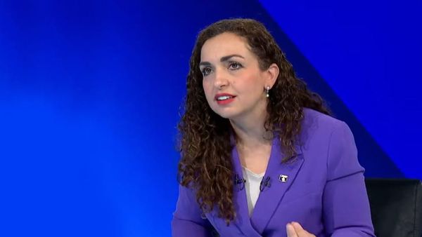Osmani i kërkon gazetarit të ndalet: S’po më lë hapësirë të përgjigjem