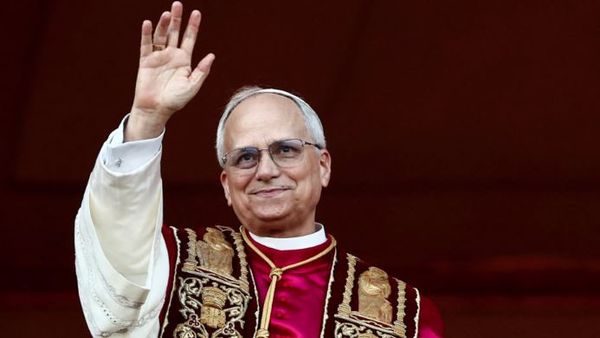 Papa Leo XIV do t’i nënshtrohet një operacioni në mushkëri