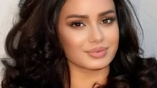 Reagim publik nga artistja pas shpërndarjes së videove intime