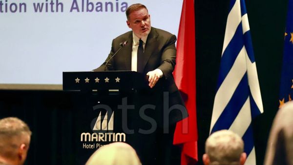 Shqipëria dhe Greqia thellojnë bashkëpunimin strategjik dhe ekonomik