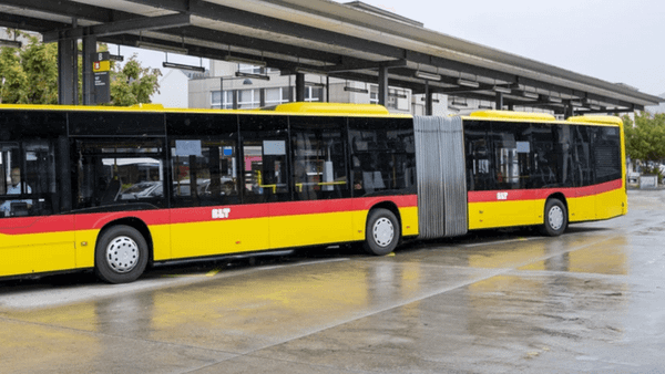 Ndalesa sipas kërkesës në autobusët e Basel-Landschaft pas orës 21:00
