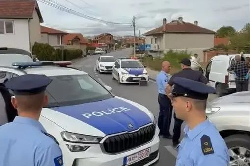 Bastisje dhe armë të sekuestruara pas vrasjes së dyfishtë në Gjilan