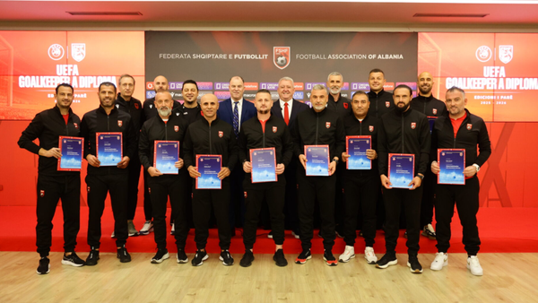 Mbyllet kursi UEFA Goalkeeper A për trajnerët e portierëve
