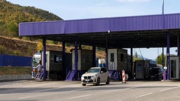 Më pak udhëtarë në kufirin e Morinës gjatë fundjavës, aplikohen procedurat e përshpejtuara