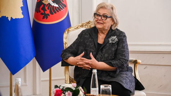 Presidentja Shiroka Pula kërkon hetim për vrasjen e dyfishtë në Gjilan