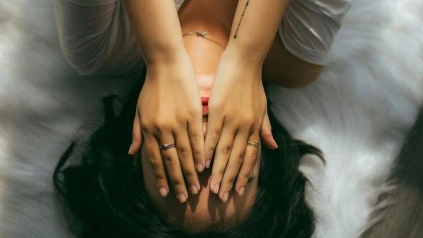Keqpërdorim i të dhënave personale të një të reje në Athinë