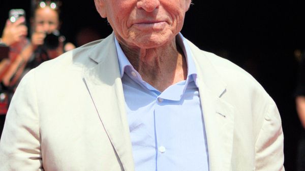 Michael Douglas i beson bashkëshortes pasurinë e madhe