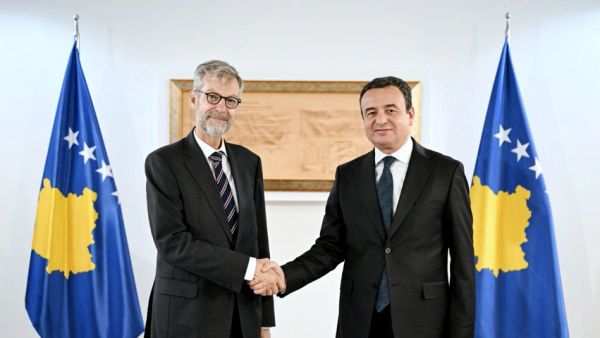 Kurti priti zv.presidentin e EIB për modernizimin e spitaleve