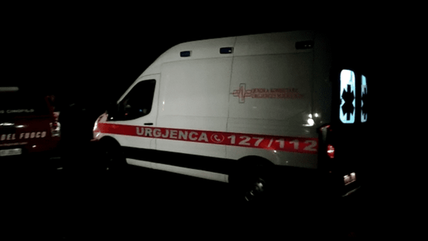 Aksident i rëndë në Berat, tre minorenë përfundojnë në spital