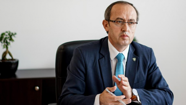 Kurti: Marrëveshja me LDK për Sejdiu ende vlefshme, Hoti: Ai është tërhequr